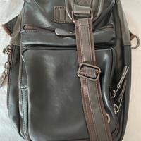 Borsa monospalla multi tasche in ecopelle uomo