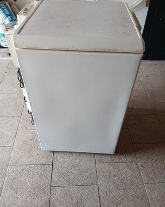 congelatore ignis 150 litri 