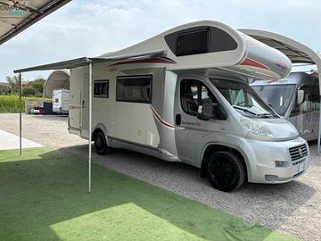 CHALLENGER GENESIS 55 - mansardato con letti a cas