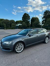 Audi A4 Avant B9 S Tronic 190cv