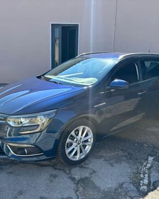 RENAULT Mégane Sporter Blue 1.5 dCi 115CV Intens