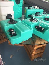 Doccia portatile 39L con pompa integrata 12v