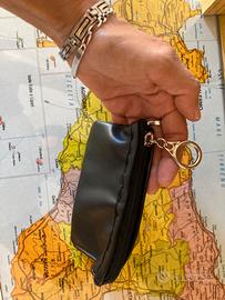 Due porta monete/oggetti artigianali