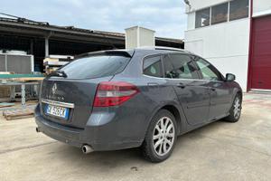 RENAULT Laguna 2.0 dCi  SporTour 4Control