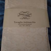 Tovaglia jacquard antimacchia crema