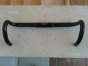 Manubrio compact in carbonio Miracle HB014