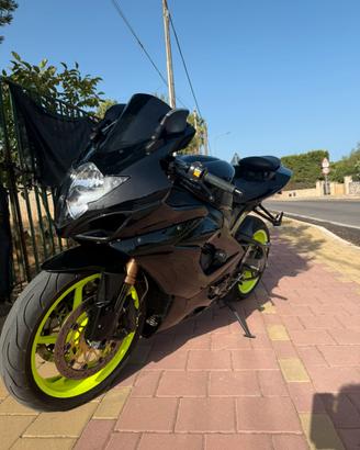 Suzuki GSX-R 1000 K5