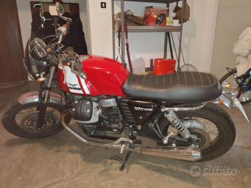 Moto Guzzi V7 II Special 12000km  - 2015
