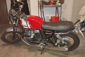 Moto Guzzi V7 II Special 12000km  - 2015
