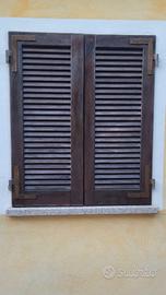 persiane in legno Meranti