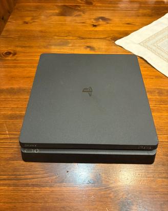 Play Station 4 Slim e controller