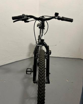mountain bike per bambini dai 9 ai 12 anni 