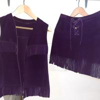 Gonna e gilet con frange in scamosciato vintage