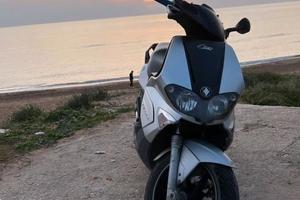 Gilera runner 2011