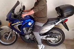 Honda transalp 650 anno 2005 