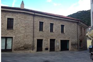 Camere in casa d'epoca a Berchidda (OT)