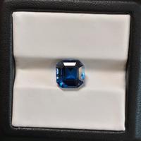 Zaffiro blu 4.85 ct taglio Asscher certificato