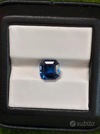 Zaffiro blu 4.85 ct taglio Asscher certificato