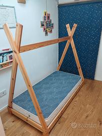 Letto Montessori bambino, modello tenda casetta