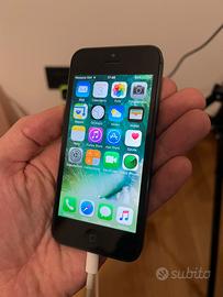 iPhone 5 16GB colore nero