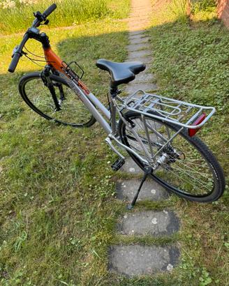 KTM Life One – Trekking Bike