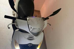 motorino Honda 125