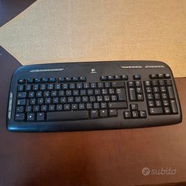 tastiera logitech