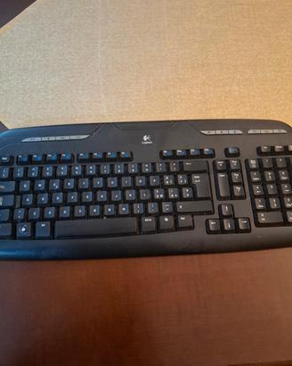 tastiera logitech