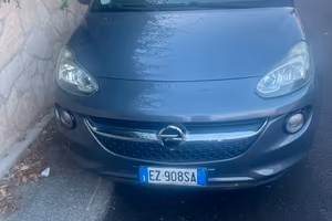 Macchina usata poco