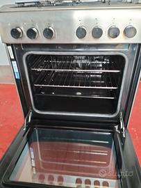 fornello a gas con forno elettrico ventilato e cuc