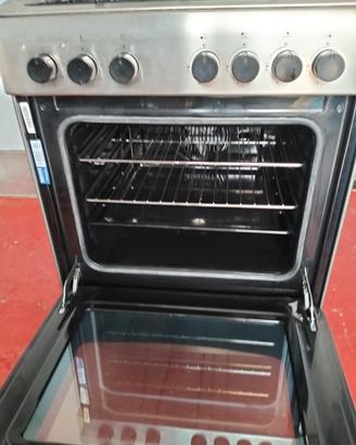 fornello a gas con forno elettrico ventilato e cuc