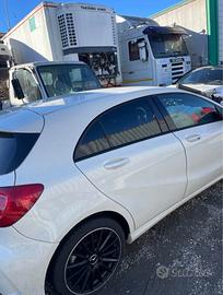 Mercedes classe a w176 pezzi di ricambio