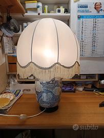 lume da soggiorno in porcellana 