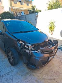 yaris 1000 incidentata