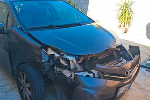 yaris 1000 incidentata