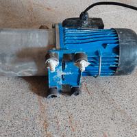 2 pompe impianto idraulico funzionanti