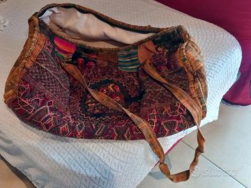 Borsone in stoffa damascata