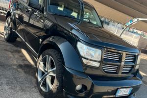 Dodge Nitro 2.8 automatica