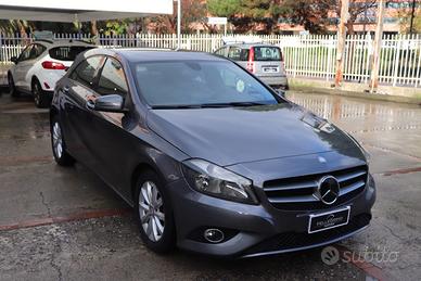 Mercedes-benz A 180 A 180 BlueEFFICIENCY Premium