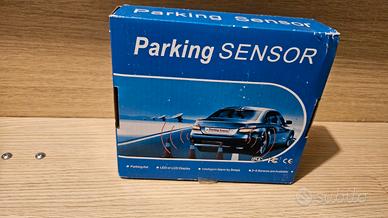 sensori parcheggio posteriore auto