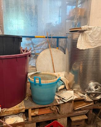 Cisterna vino e accessori