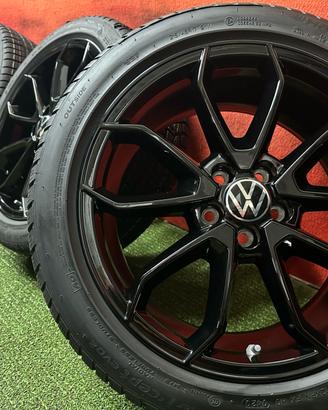 Cerchi VW Polo Audi A1 Seat Ibiza Gomme 215 45 17