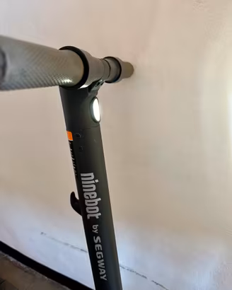 Monopattino Ninebot ES2 – batteria da sostituire