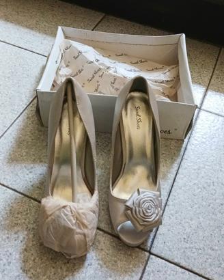 Décolleté peep-toe  avorio  Nuove n 38