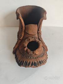 Scarpa in terracotta ornamentale 