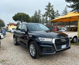 Audi Q5 2.0 TDI 190 CV quattro S tronic Business 4