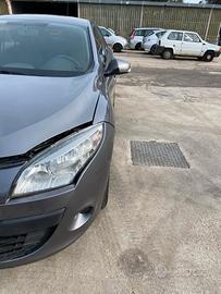RENAULT MEGANE STATION WAGON 2010 GRIGIA