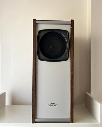Akai SW-35