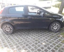FIAT GRANDE PUNTO PERFETTA DI MOTORE E MECCANICA 3