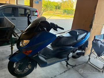 TMAX 500 del 2008 con 68.000km(prezzo trattabile)